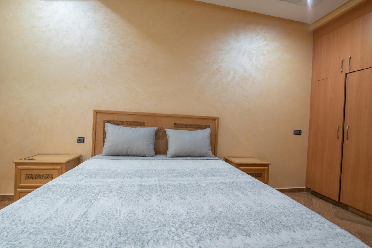 Adam'S Apartments,Self Checkin 6 Mins To Beach Downtown Fiber Optic Wifi Free Parking Same Rules As Hotels Agadir Exteriör bild