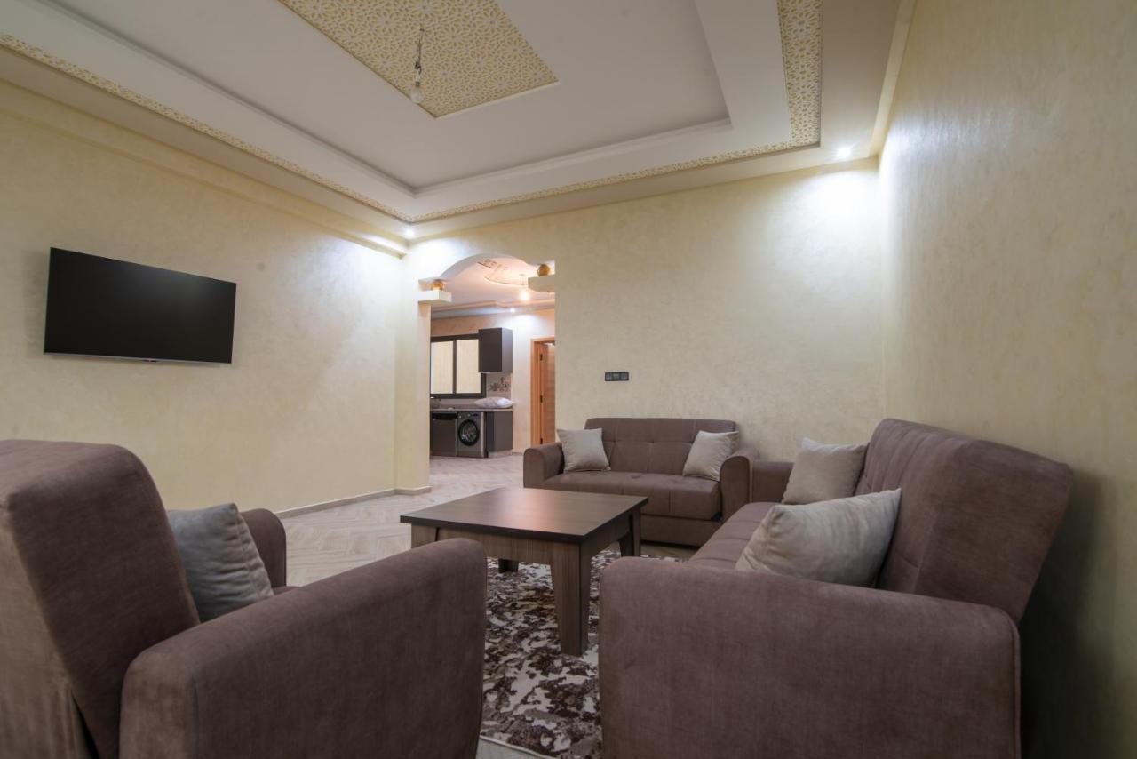 Adam'S Apartments,Self Checkin 6 Mins To Beach Downtown Fiber Optic Wifi Free Parking Same Rules As Hotels Agadir Exteriör bild