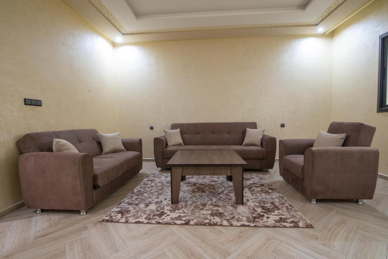 Adam'S Apartments,Self Checkin 6 Mins To Beach Downtown Fiber Optic Wifi Free Parking Same Rules As Hotels Agadir Exteriör bild